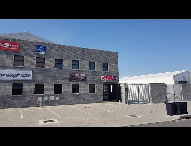 500M² FACTORY TO LET IN SAXENBURG PARK 1